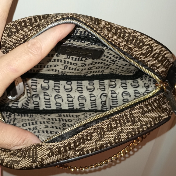 Juicy Couture Taupe Brown Camera Crossbody - Picture 6 of 6